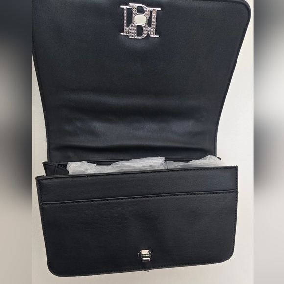 Badgley Mischka Quilted letter Turn lock Crossbody Bomber Pearls Black NWT - Picture 6 of 10